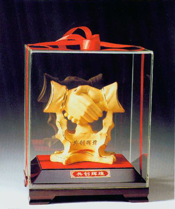 財(cái)絨沙金工藝品 共創(chuàng)輝煌