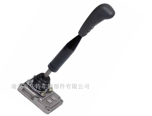 操縱桿機構組件