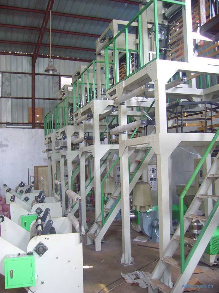 升降旋轉機頭吹膜機