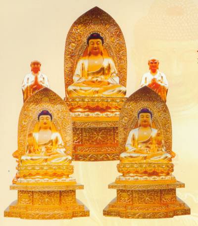 三寶座像