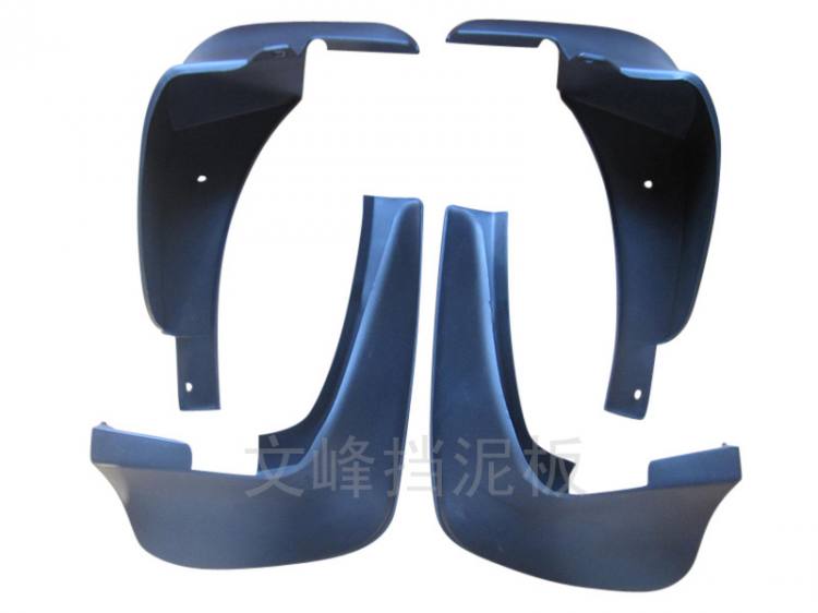 比亞迪G3擋泥板