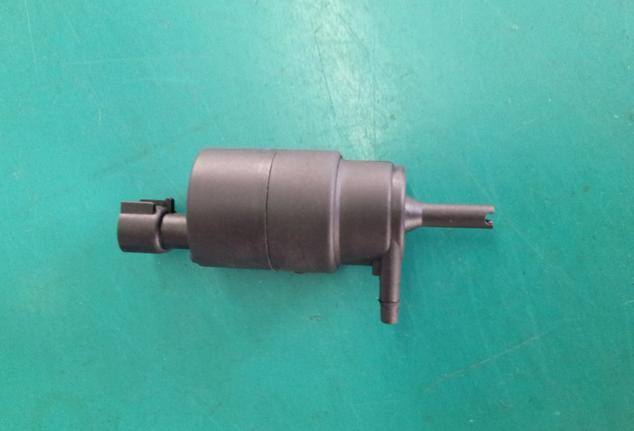 最新供應(yīng)新紅巖重卡噴水電機JT-1065