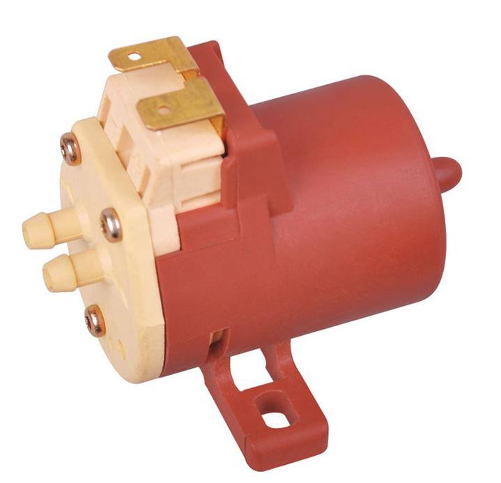 供應(yīng)東風(fēng)標(biāo)致405汽車噴水電機