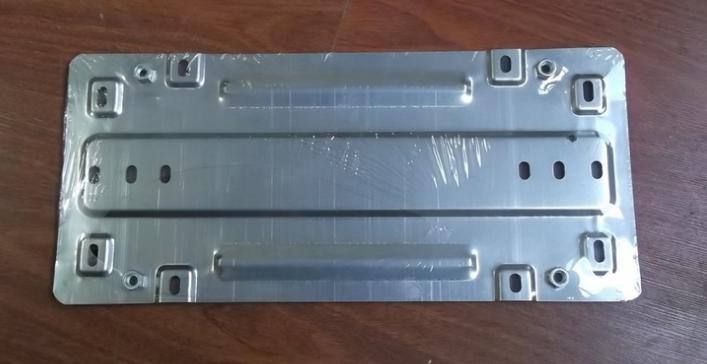 廠家低價供應(yīng)不銹鋼進口汽車車牌架轉(zhuǎn)換(短)底托 車牌托盤車牌架