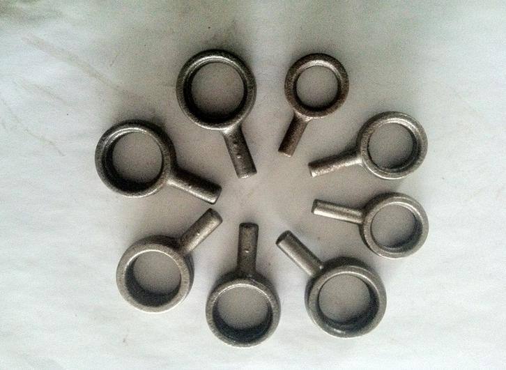 本公司專業(yè)生產(chǎn)擺桿軸承鍛件外圈