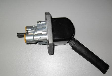 重型車配件：東風(fēng)天龍手制動(dòng)閥系列