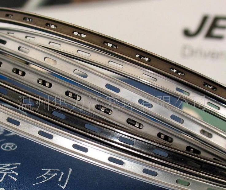 供應(yīng)活塞環(huán)小孔鋼質(zhì)油環(huán)