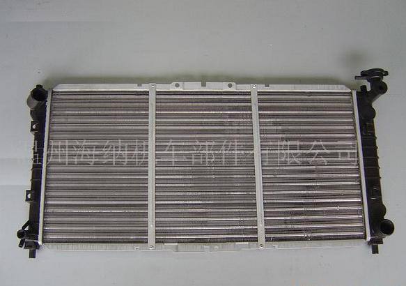 馬自達(dá)GE626 鋁質(zhì)漲管式水箱