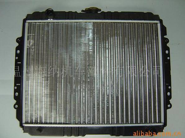 五十鈴皮卡 鋁質漲管式水箱