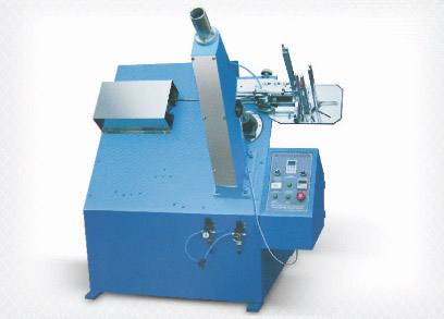 RCP-12 自動蛋糕托成型機