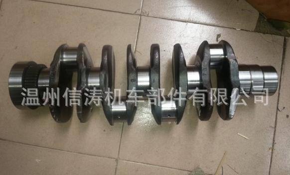 道依茨 F4M1013 曲軸