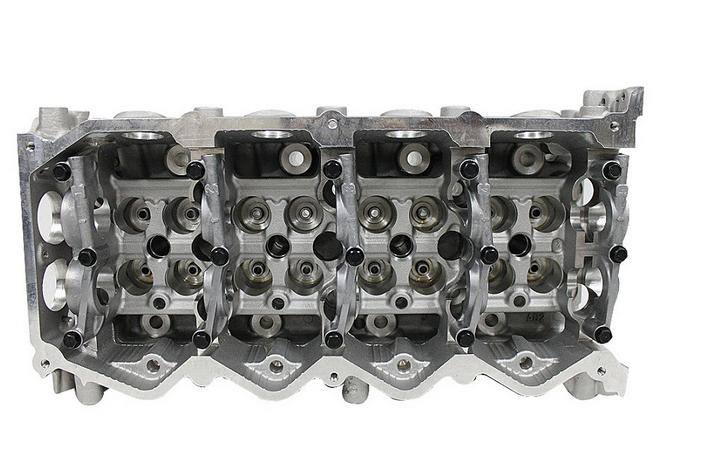 YD25 NISSAN 2.5D 尼桑　汽缸蓋