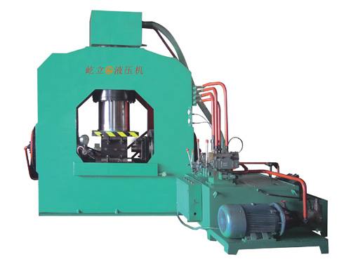 YLST三通液壓成型液壓機(jī)