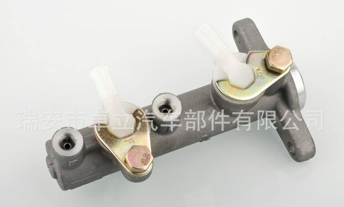 供應鈴木汽車制動總泵/剎車總泵 51100-60C10