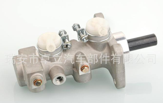 供應(yīng)三菱液壓制動總泵/剎車總泵 MK384489