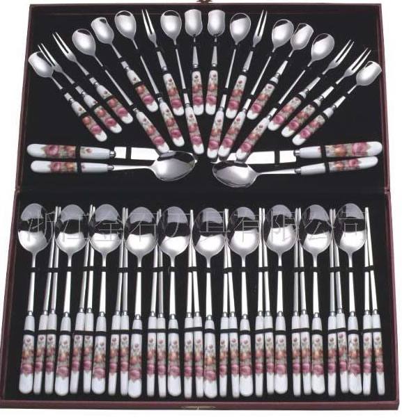 供應韓式陶瓷餐具AX-42