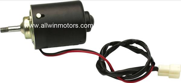 斯太爾暖風(fēng)電機(jī)DSC02494