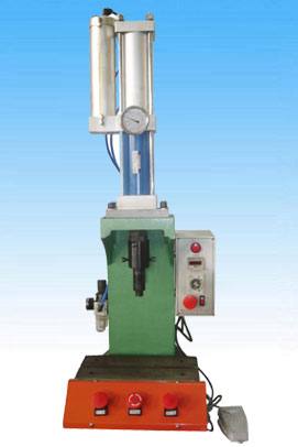 ST-3噸無鉚釘鉚接機