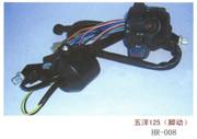 HR-008，五洋125(腳動)閘把座總成