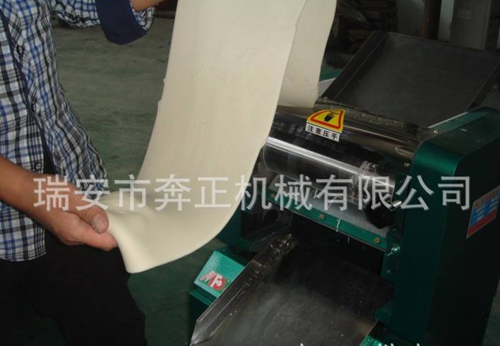 奔正機械300型壓面機/家用小型/立式/熱銷/鏈條