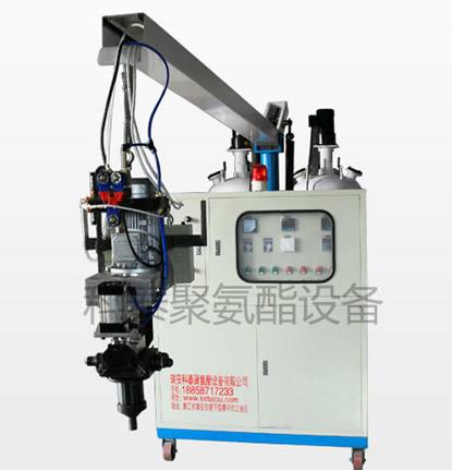 聚氨酯硬泡發(fā)泡機(jī)