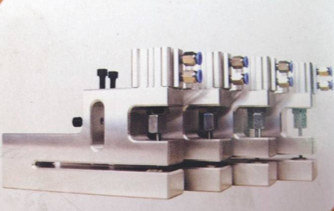供應高性能氣動打孔機，圓孔（加長型）