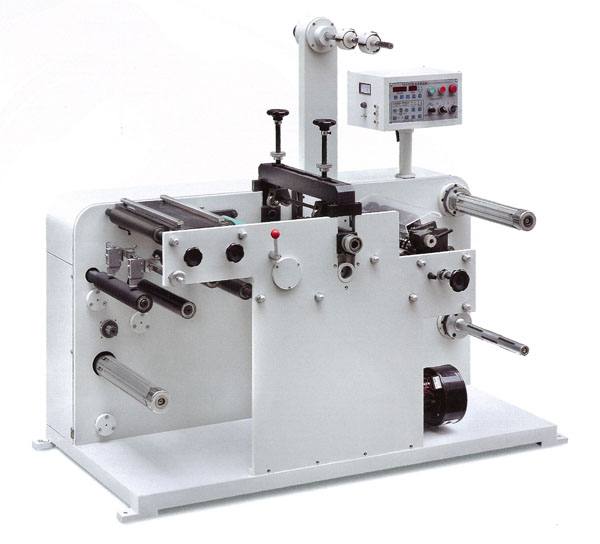 YOFQ-320-450 圓壓圓分切機