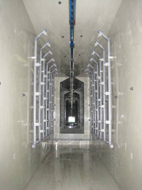 旋轉 噴淋槽內景