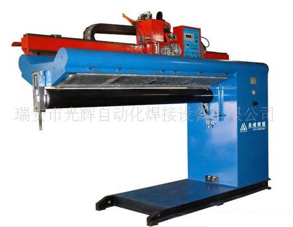 ZF-2000型縱縫自動焊機