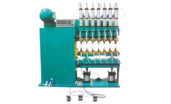 DN-P-150K 多氣缸排焊接機