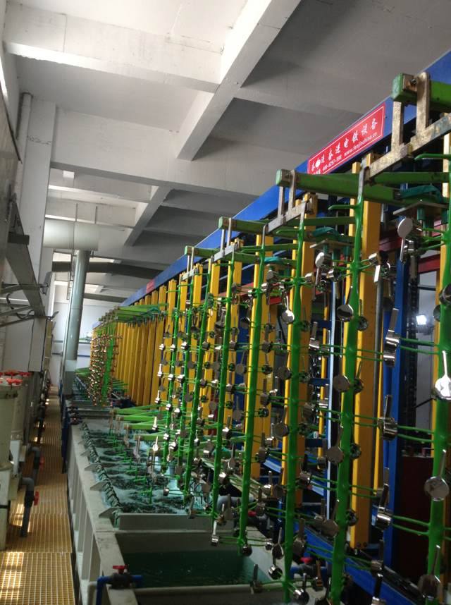 垂直升降環(huán)形電鍍自動線003 電鍍設(shè)備