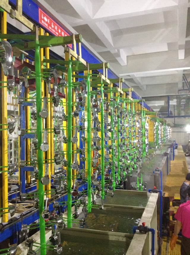 垂直升降環形電鍍自動線005 電鍍設備