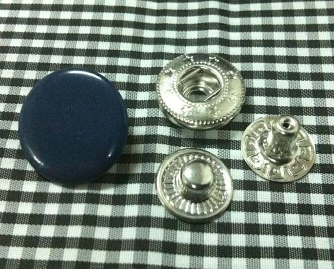 供應金屬鈕扣，四合扣印花四合扣，彈簧扣，logo定做扣子