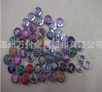 供應定制珠光字五爪扣，五爪鈕，急鈕，五爪鈕哈衣爬服 寶寶扣