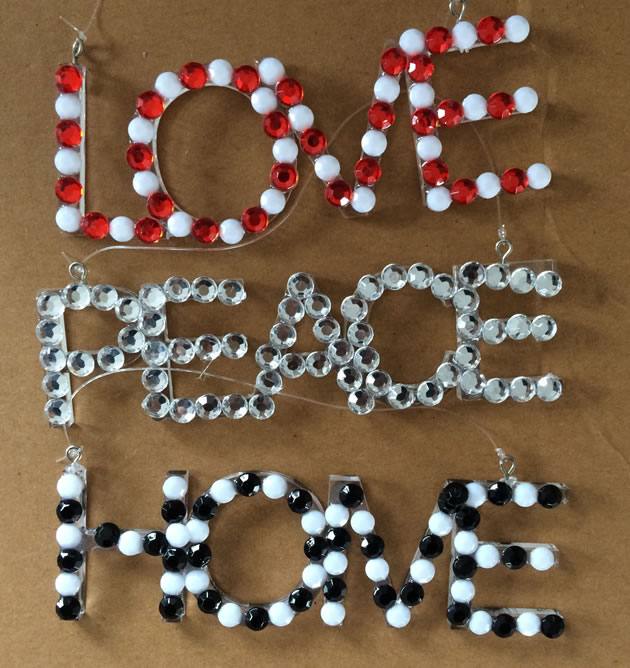 廠家直銷亞克力貼鉆五角星圣誕樹英文字飾品掛件LOVE