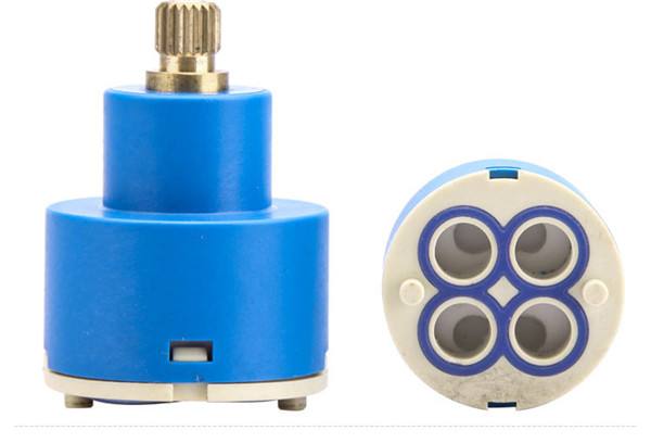 33#恒溫三檔兩進兩出帶上水功能閥芯 J3301