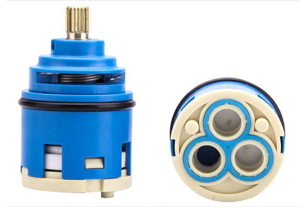 33#自動回位分水閥芯 左邊出水 J3305