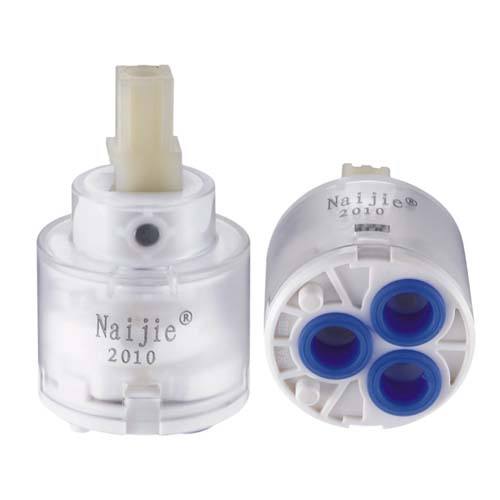 35透明303耐潔閥芯