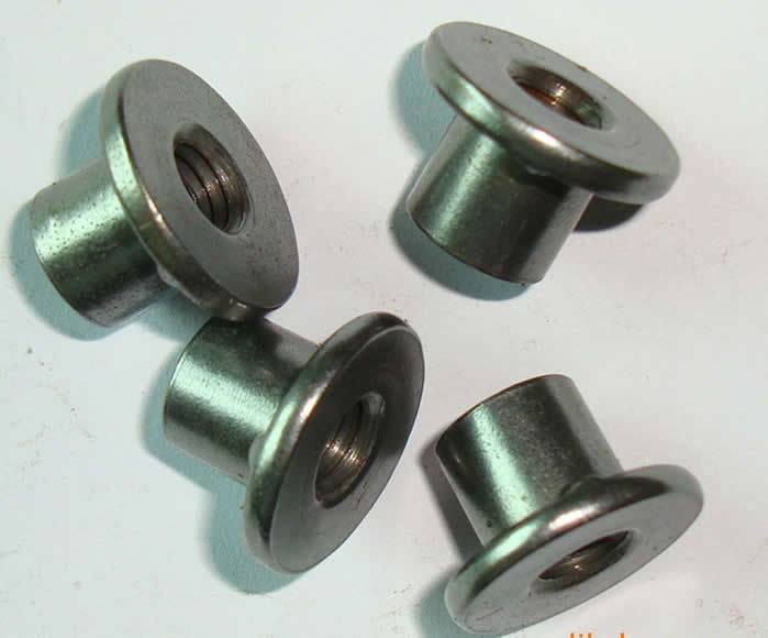 多種T型焊接螺母供應(yīng)