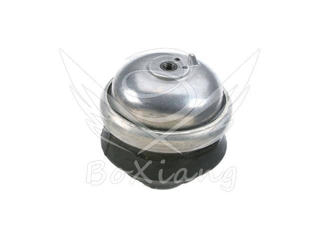 124 240 16 17發(fā)動機(jī)支架膠墊