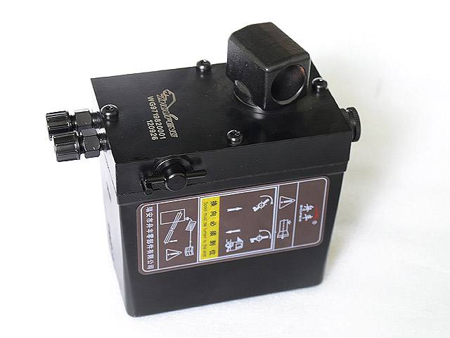 ZF-BC3手動(dòng)液壓油泵