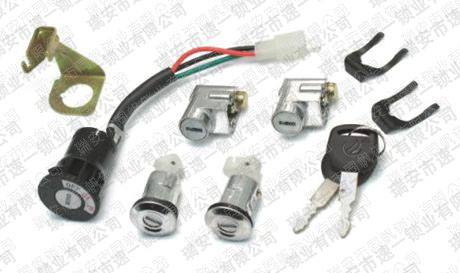 SY-015 純真年代五鎖 電動車鎖 電動車套鎖