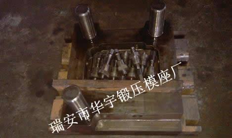 3柱摩擦壓力機模座