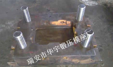 4柱摩擦壓力機模座