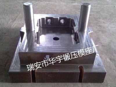 t2500電動螺旋壓力機模座