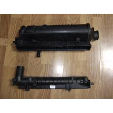 標(biāo)志1301KG.反面 汽車(chē)水室