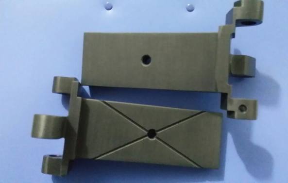 機械產品硬質氧化