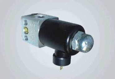 二位三通電磁閥