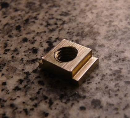 異性臺階薄螺母