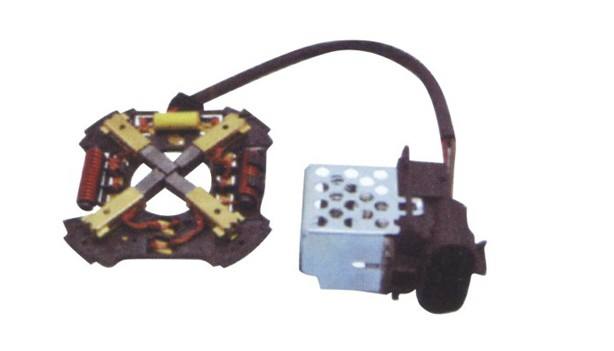 LT138643汽車電機刷板總成